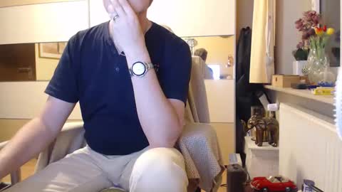 Snapshot of ach471 chatting on 6, 10, 2025 ach471 online show from 6, 10, 2025