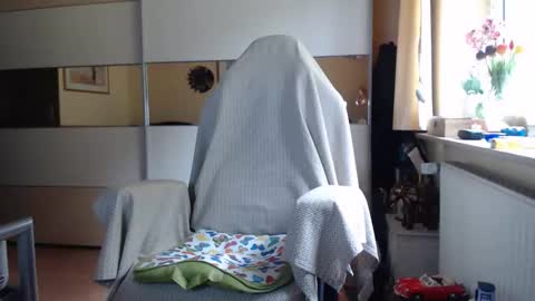 Snapshot of ach471 chatting on 12, 10, 2025 ach471 online show from 12, 10, 2025