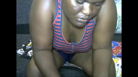 Snapshot of achibest chatting on 26, 10, 2025 MAUREEN online show from 26, 10, 2025