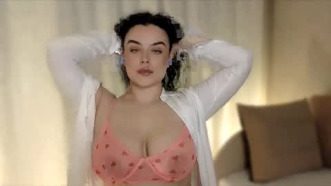 Snapshot of actavia_rose chatting on 11, 1, 2026 my inst love inside 17 online show from 11, 1, 2026