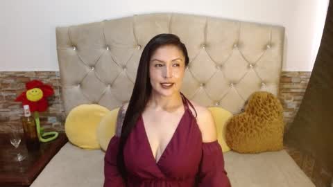 Snapshot of adafield_ chatting on 8, 3, 2025 Ada online show from 8, 3, 2025