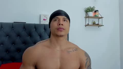 Snapshot of adam_boss chatting on 16, 9, 2025 adam boss online show from 16, 9, 2025