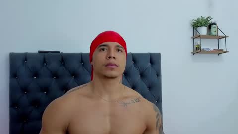 Snapshot of adam_boss chatting on 4, 10, 2025 adam boss online show from 4, 10, 2025