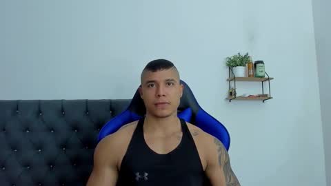 Snapshot of adam_boss chatting on 21, 10, 2025 adam boss online show from 21, 10, 2025