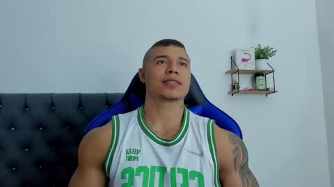 Snapshot of adam_boss chatting on 22, 10, 2025 adam boss online show from 22, 10, 2025