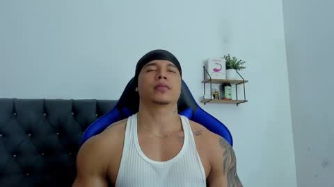 Snapshot of adam_boss chatting on 11, 11, 2025 adam boss online show from 11, 11, 2025