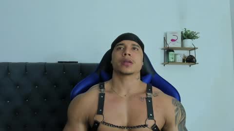 Snapshot of adam_boss chatting on 1, 4, 2026 adam boss online show from 1, 4, 2026