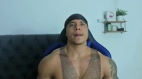Snapshot of adam_boss chatting on 16, 4, 2026 adam boss online show from 16, 4, 2026