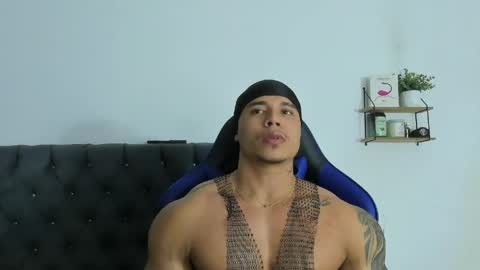 Snapshot of adam_boss chatting on 30, 4, 2026 adam boss online show from 30, 4, 2026
