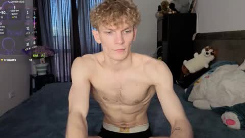 Snapshot of adam_chriss chatting on 19, 10, 2025 adam_chriss online show from 19, 10, 2025