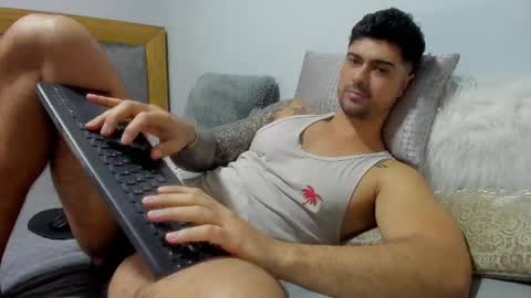 adam clarke online show from 19, 12, 2024