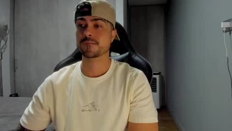 adam clarke online show from 24, 12, 2024