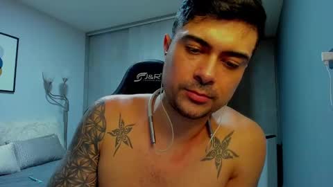 adam clarke online show from 19, 1, 2025