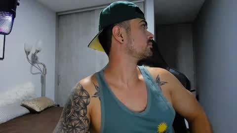 adam clarke online show from 28, 1, 2025