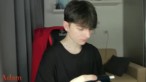 Adam online show from 8, 10, 2025