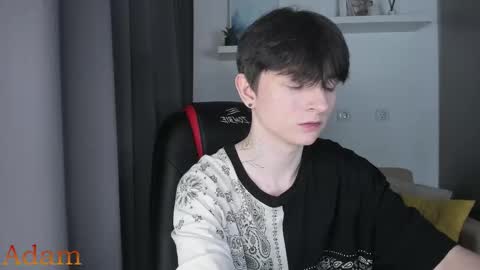 Adam online show from 19, 10, 2025