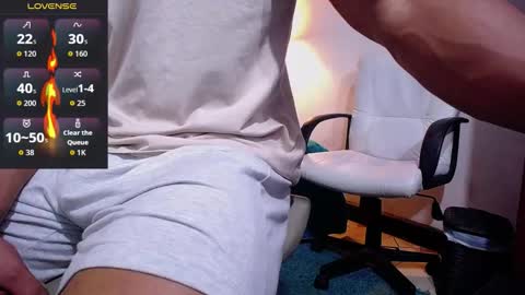 Snapshot of adam_fit19cm chatting on 19, 11, 2025 adam_fit19cm online show from 19, 11, 2025