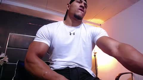 Snapshot of adam_fit19cm chatting on 7, 3, 2026 adam_fit19cm online show from 7, 3, 2026