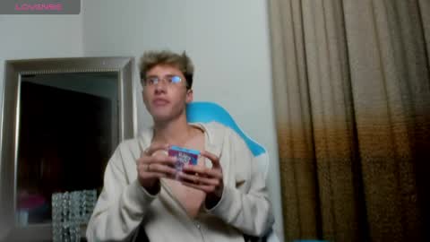 Adam online show from 1, 4, 2026