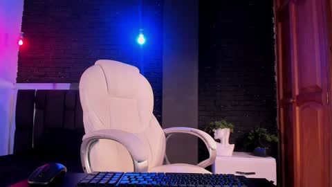 Snapshot of adam_piarse chatting on 4, 12, 2024 adam_piarse online show from 4, 12, 2024