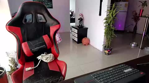 Adam Valencia online show from 3, 3, 2026