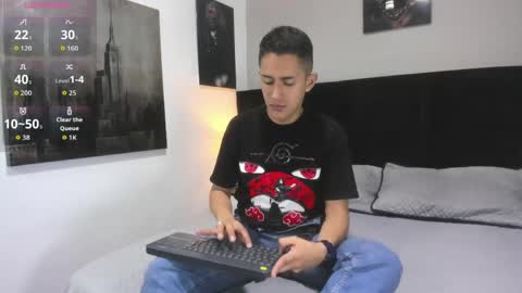 adam_walker_1 online show from 6, 5, 2026