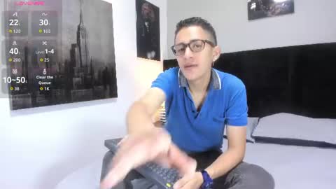 adam_walker_1 online show from 10, 6, 2026