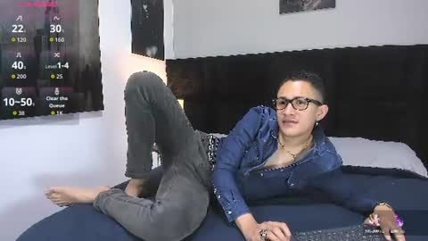 adam_walker_1 online show from 24, 6, 2026