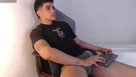 Hello guys excuse my absence I will be absent for several days for health reasons I hope you understand thank you very much. online show from 11, 7, 2026