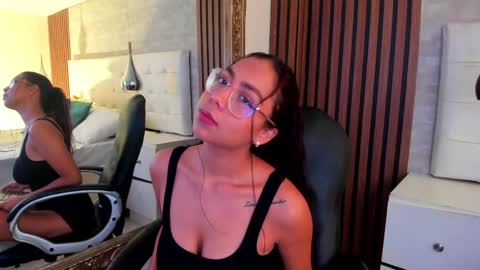 adam and Sara online show from 4, 5, 2026