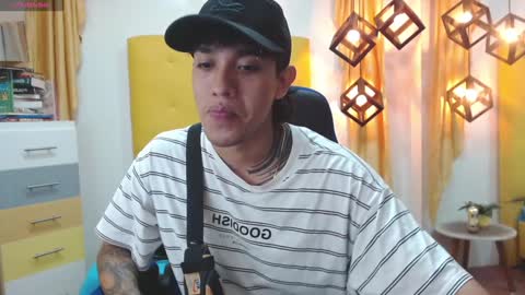 Adam online show from 25, 1, 2025