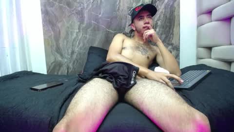 adamparker_ online show from 18, 2, 2025