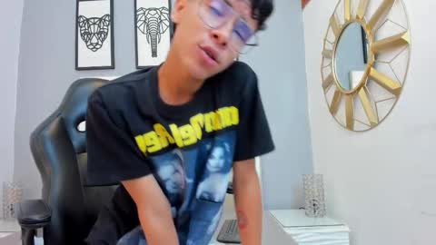 Adams Bobby online show from 20, 3, 2026