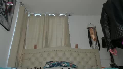 Adams online show from 24, 2, 2025