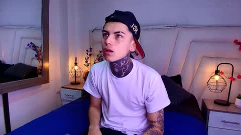 Snapshot of adamswalkerr_ chatting on 9, 2, 2026 AdamsWalkerr online show from 9, 2, 2026