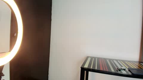 Snapshot of adamswalkerr_ chatting on 18, 3, 2026 AdamsWalkerr online show from 18, 3, 2026