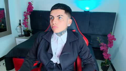 Snapshot of adamswalkerr_ chatting on 20, 3, 2026 AdamsWalkerr online show from 20, 3, 2026