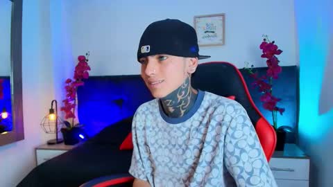 Snapshot of adamswalkerr_ chatting on 26, 3, 2026 AdamsWalkerr online show from 26, 3, 2026