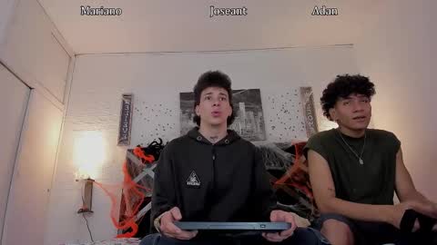 Snapshot of adan_oriol chatting on 30, 10, 2025 Adan Oriol online show from 30, 10, 2025