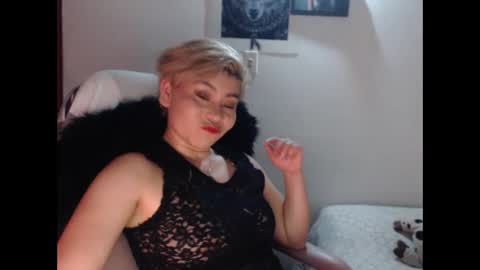 Snapshot of adan_romanoff chatting on 16, 11, 2025 adan_romanoff online show from 16, 11, 2025