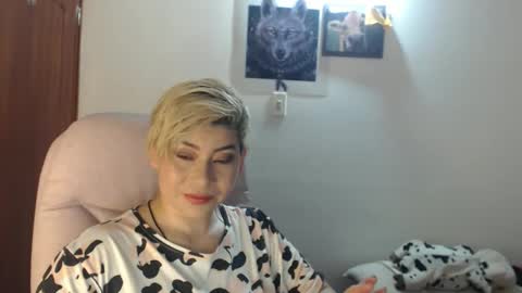 Snapshot of adan_romanoff chatting on 29, 11, 2025 adan_romanoff online show from 29, 11, 2025