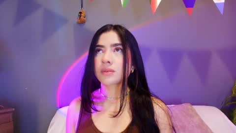  Adara Johnson  online show from 9, 7, 2026