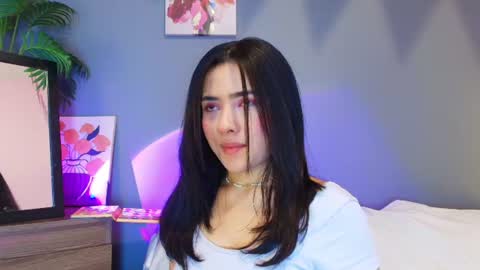  Adara Johnson  online show from 22, 7, 2026