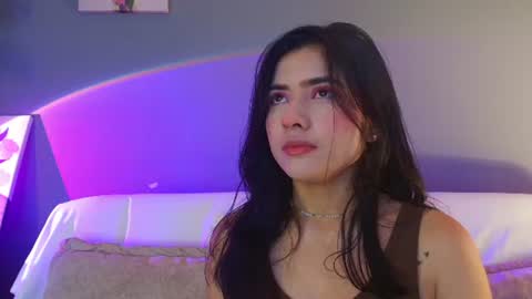  Adara Johnson  online show from 6, 8, 2026