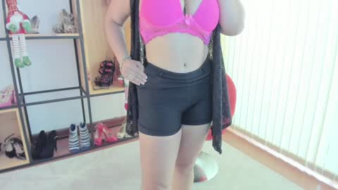 Snapshot of adaspencer_1 chatting on 23, 12, 2024 Ada Spencer online show from 23, 12, 2024