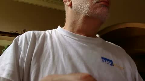 Snapshot of add_me_2 chatting on 4, 6, 2026 add_me_2 online show from 4, 6, 2026