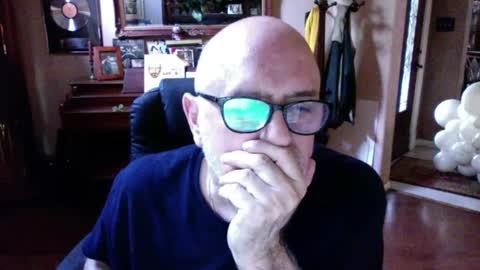 Snapshot of add_me_2 chatting on 14, 6, 2026 add_me_2 online show from 14, 6, 2026