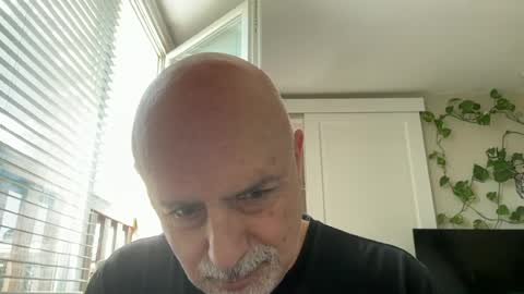 Snapshot of add_me_2 chatting on 29, 6, 2026 add_me_2 online show from 29, 6, 2026