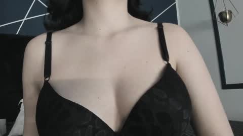 Ade  online show from 11, 2, 2025