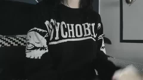 Ade  online show from 24, 2, 2025